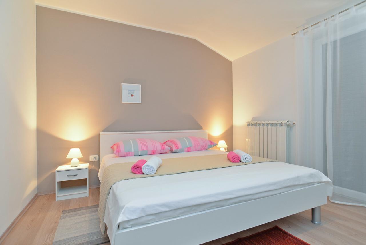 Apartments Olivera 1726 Pula Dış mekan fotoğraf